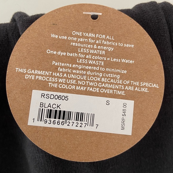 Splendid - Matching pullover, joggers & scrunchie - Picture 11 of 12